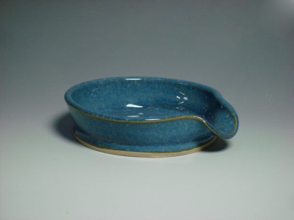 blue ceramic spoon rest